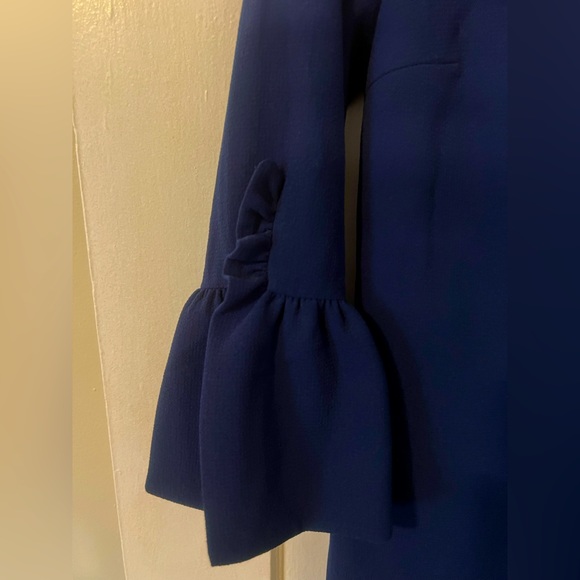 Club Monaco bell sleeve mini dress - Picture 4 of 5